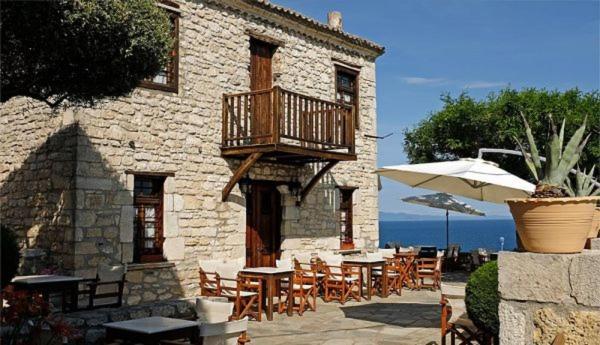 Villa Alkyoni House In Áfitos Extérieur photo